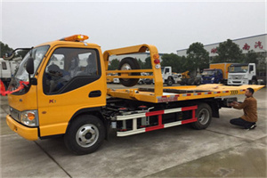 顺庆区哪里有拖车服务