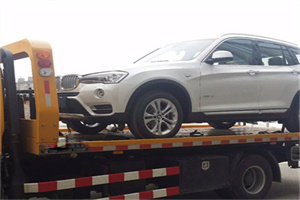 顺庆区拖车24小时服务电话