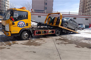 顺庆区救援拖车费用怎么算